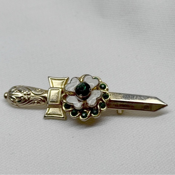 Vintage Coro Sword Brooch with Enamel Flower and Green Rhines Circa 1960s - Picture 5 of 5